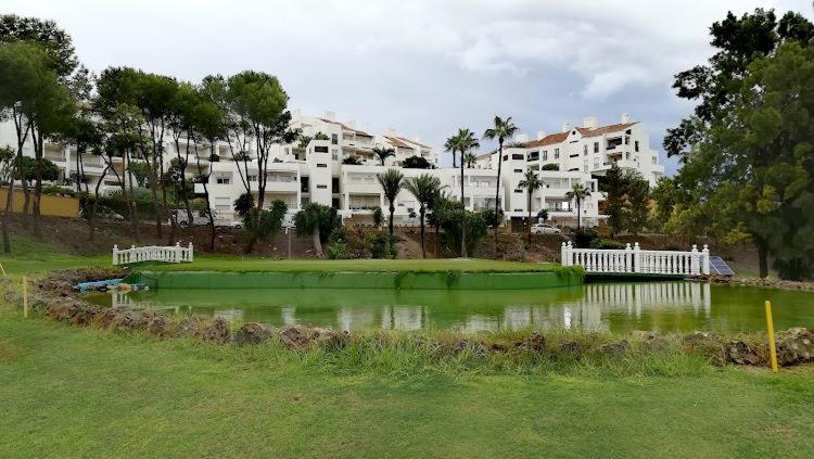 Riviera Del Sol Eden Golf Apartment Mijas